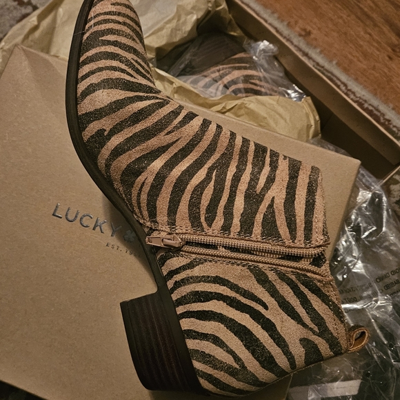 LUCKY BRAND Women's Bimare Ankle Booties Tiger Stripe, women's 14 Wide - Picture 7 of 9